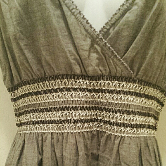 Sundress - Picture 3 of 3