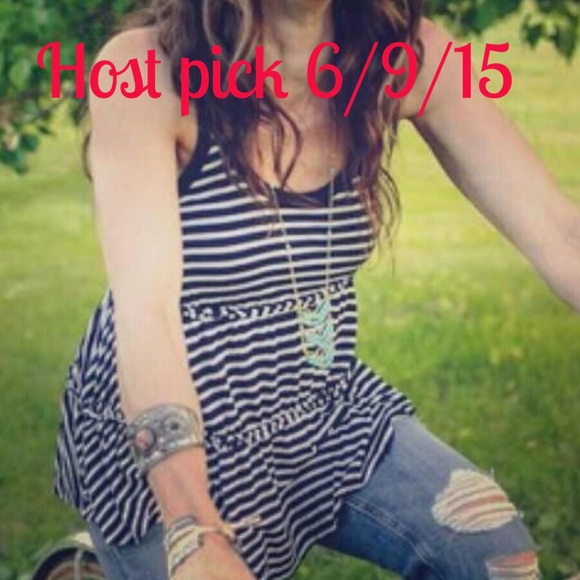 Free People Tops - 🌺Free People Black/White Tank