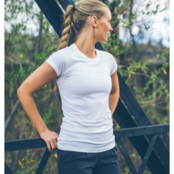Lululemon swiftly short sleeve