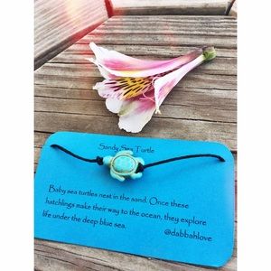 Sandy sea turtle bracelet