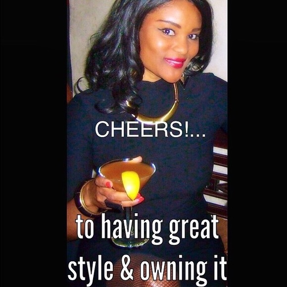 Here's to you fellow fashionistas!😉🍸