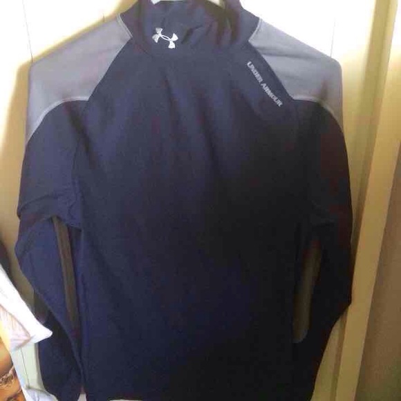 Under  Armour pre- fit shirt! 
Like New!