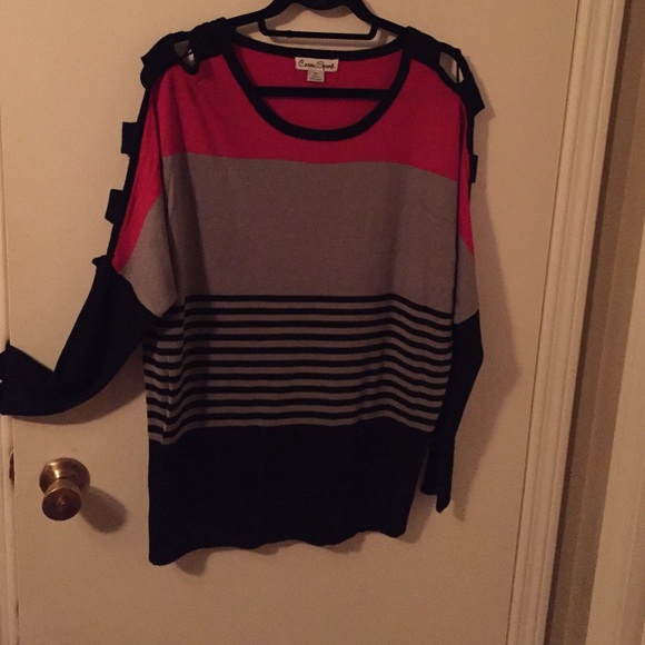 Long sleeve top. XXXL