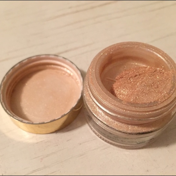 Tarina Tarantino Other - Tarina Tarantino Gold loose pigment shimmer