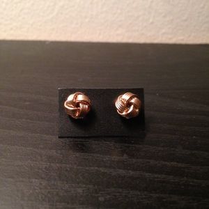 H&M gold knotted earrings
