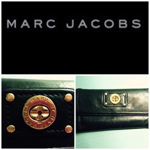 💯 Authentic Marc by Marc Jacobs wallet