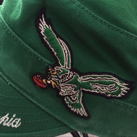 🎀Rare Throwback Hat🎀 - Picture 3 of 4