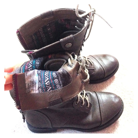 Steve Madden combat boots