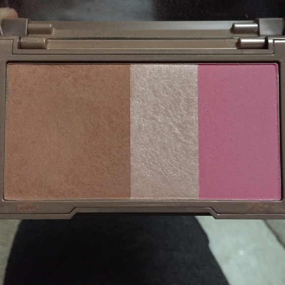 Naked Flushed- Native - Picture 2 of 4