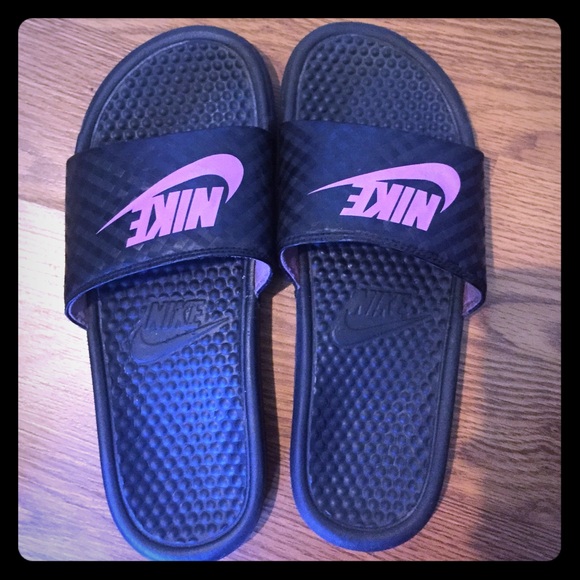 Nike Slides !