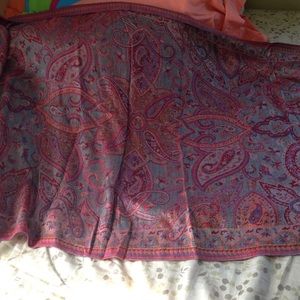 Pashmina/ scarf