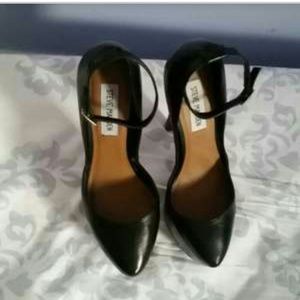 Steve Madden 6" Black Leather Heel