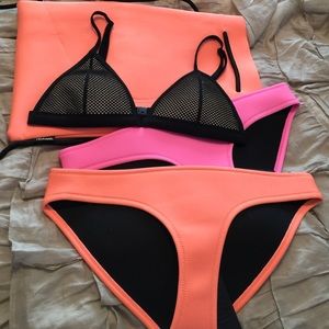 Authentic triangl bikini