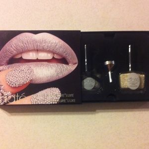 Ciaté Caviar Manicure Luxe Set