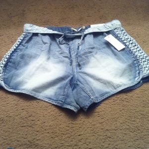 Shorts lace on the side 1x