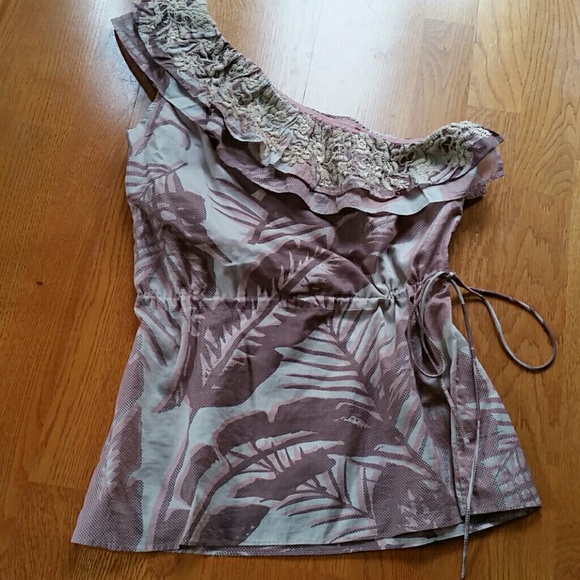 Banana Republic One Shoulder top