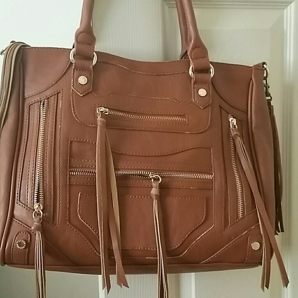 Steve Madden handbag with fringe & gold hardware - Picture 3 of 4