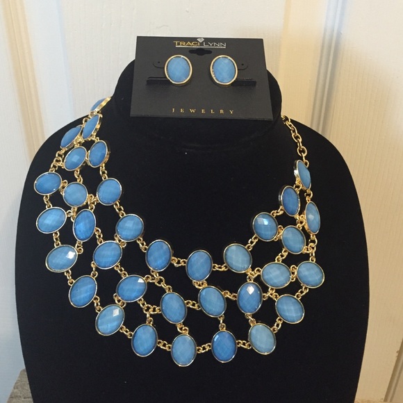 🚫SOLD🚫NEW! BLUE CRUSH TRACI LYNN NECKLACE SET
