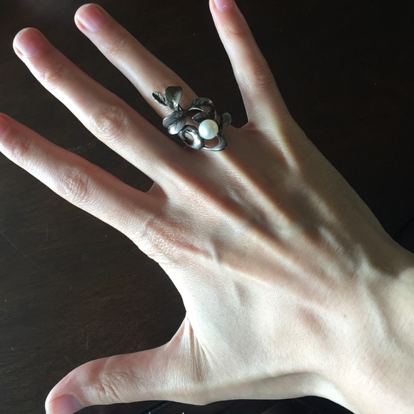 Beautiful silver ring - Picture 3 of 3