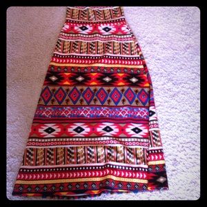 Gorgeous aztec maxi skirt!