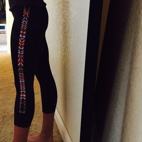 Lululemon crop pants