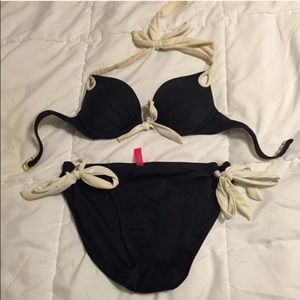 💕OFFERS WELCOME💕 Gorgeous Style Swim Suit