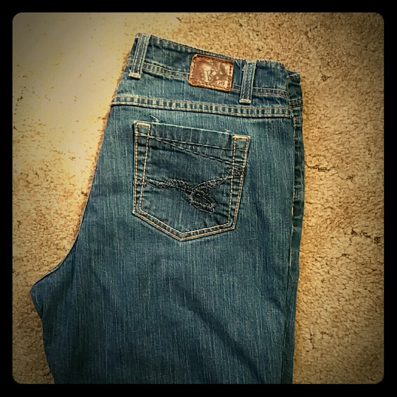 BKE size 34 Capris