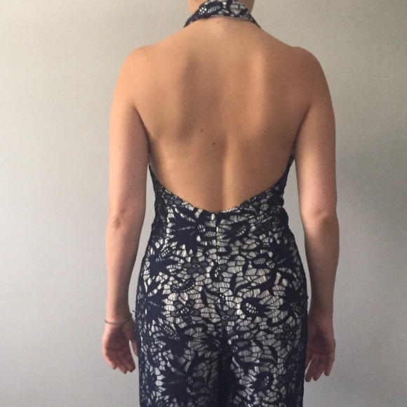 Jumper - Picture 2 of 3