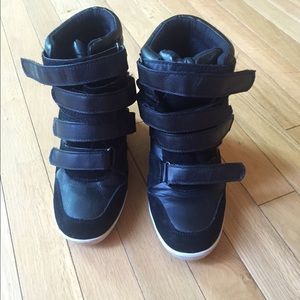 BDG Wedge Sneakers