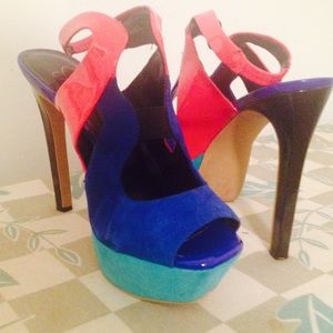 Brand New Jessica Simpson pumps.