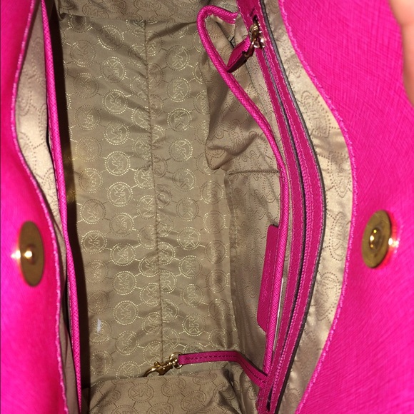 SOLD!! MK Zinnia Pink Pyramid Studded Hamilton - Picture 2 of 3