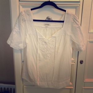 Banana Republic embroidered top