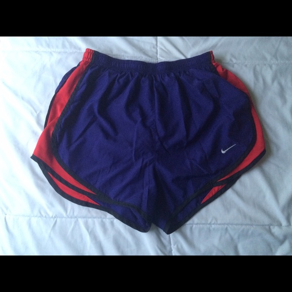 SOLD ❌❌ Nike Dri Fit Shorts Small