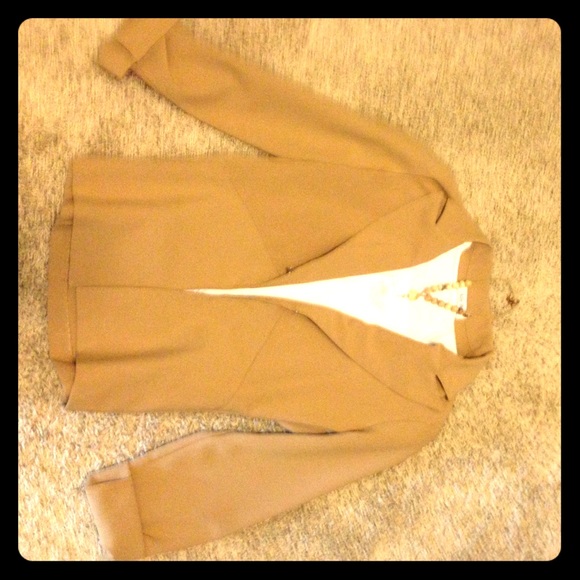 Blazer - Picture 1 of 2