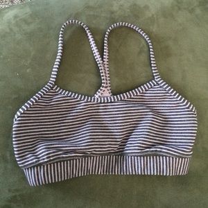 Lululemon flow y bra