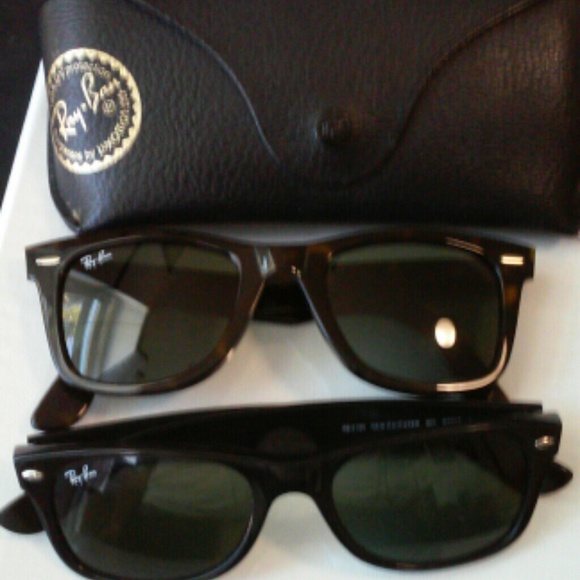 Two pair of Ray Ban glasses