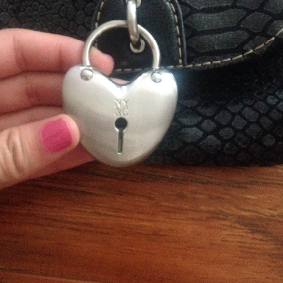 Small wallet - Picture 2 of 3