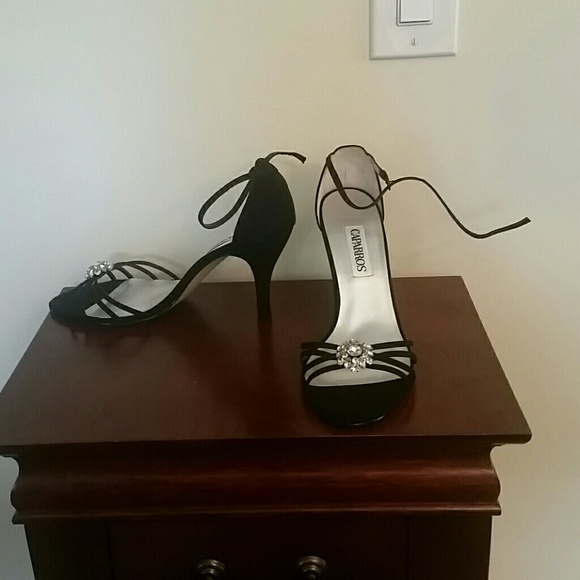 Pumps - Picture 2 of 2