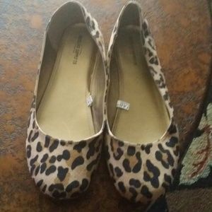 Leopard flats