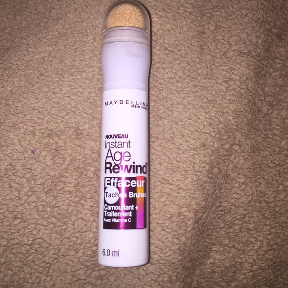 Maybelline concealer