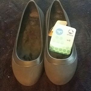 Brand new size 8 Crocs