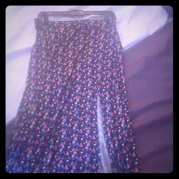 Floral maxi skirt