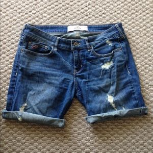 Tailored cut shorts