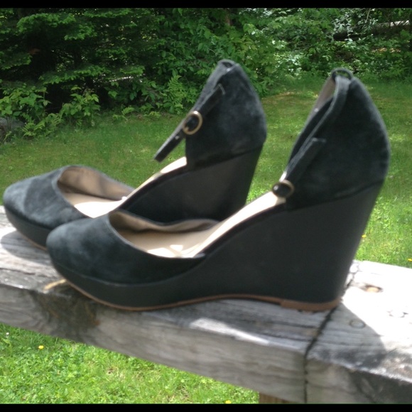 Black Faux Suede Wedges - Picture 3 of 4