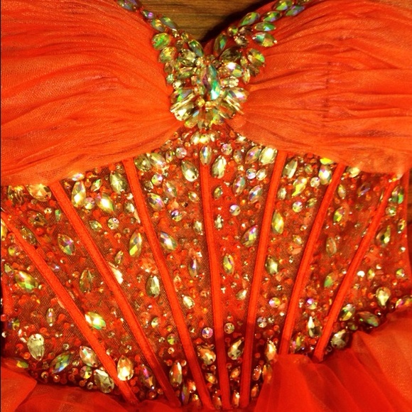 Homecoming Dress - Picture 2 of 4