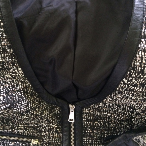 Cute jacket! - Picture 3 of 4