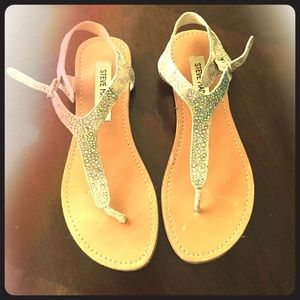 Steve Madden Beaminng Sandal Size 5