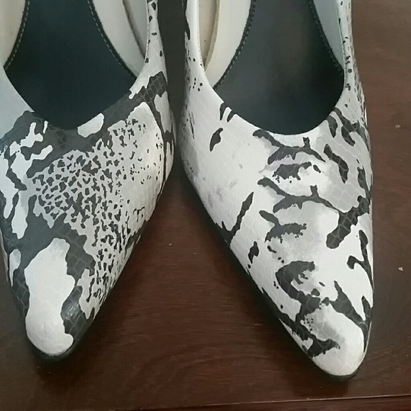 Shoes - Picture 3 of 3