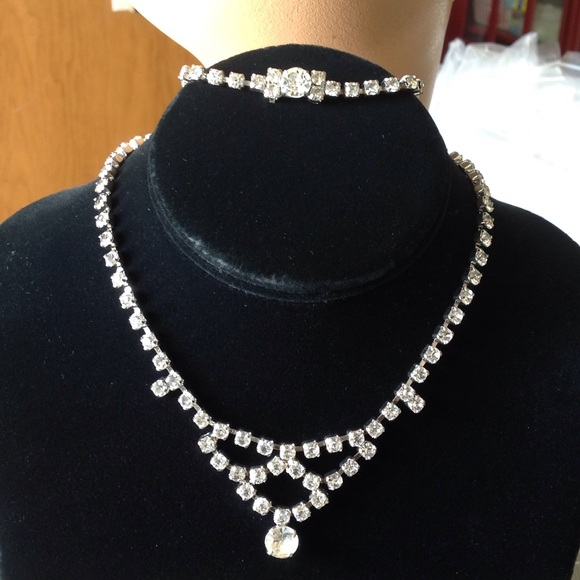 Jewelry - Rhinestone Necklace & Bracelet Set