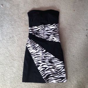 Strapless zebra dress